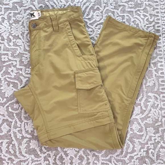Mountain Khakis Men’s Equatorial Convertible Pant - Picture 2 of 16